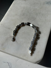 Load image into Gallery viewer, Vintage Sterling Silver Bracelet 7.75”
