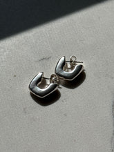 Load image into Gallery viewer, Rounded Square Sterling Silver Hoop Earrings
