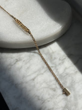 Load image into Gallery viewer, Vintage 14k Gold Emerald Bracelet 7.5”
