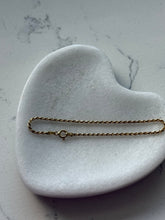 Load image into Gallery viewer, Italian Dainty Gold Vermeil Rope Bracelet 7.5”

