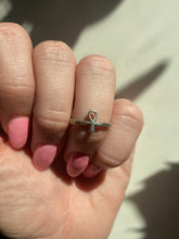 Load image into Gallery viewer, Ankh Vintage Sterling Silver Toe Ring
