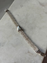 Load image into Gallery viewer, Vintage Sterling Silver Heart Bracelet 7”
