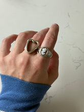 Load image into Gallery viewer, Chunky Heart Cutout Sterling Silver Ring Size 5.75
