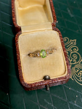 Load image into Gallery viewer, Peridot Diamond Vintage 14k Gold Ring
