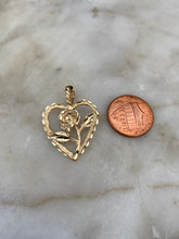 Load image into Gallery viewer, Rose Heart Vintage 14k Gold Pendant
