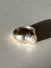 Load image into Gallery viewer, Solid Sterling Silver Pearl Ring Size 6.25
