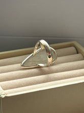 Load image into Gallery viewer, Chunky Moonstone Sterling Silver Ring Size 6
