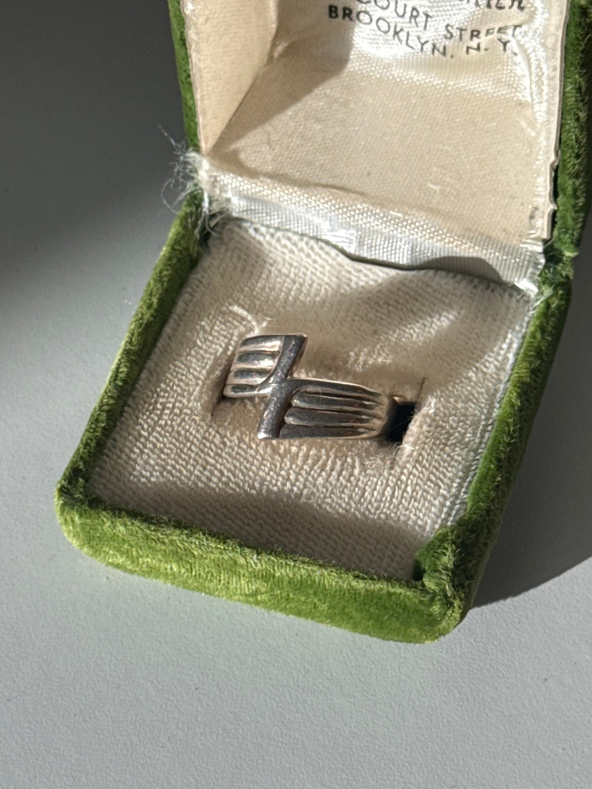 Vintage Sterling Silver Ring Size 6.5