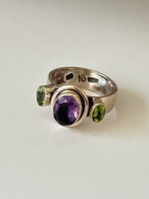 Load image into Gallery viewer, Amethyst &amp; Peridot Sterling Silver Ring Size 9.5
