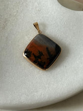 Load image into Gallery viewer, Midcentury 10k Gold Polished Petrified Wood Pendant
