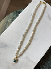 Load image into Gallery viewer, Vintage Costume Faux Pearl Heart Necklace 17.5”
