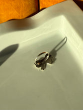 Load image into Gallery viewer, Vintage Bow Sterling Silver Ring Size 6.5
