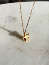 Load image into Gallery viewer, Gold Vermeil Star Necklace 18”
