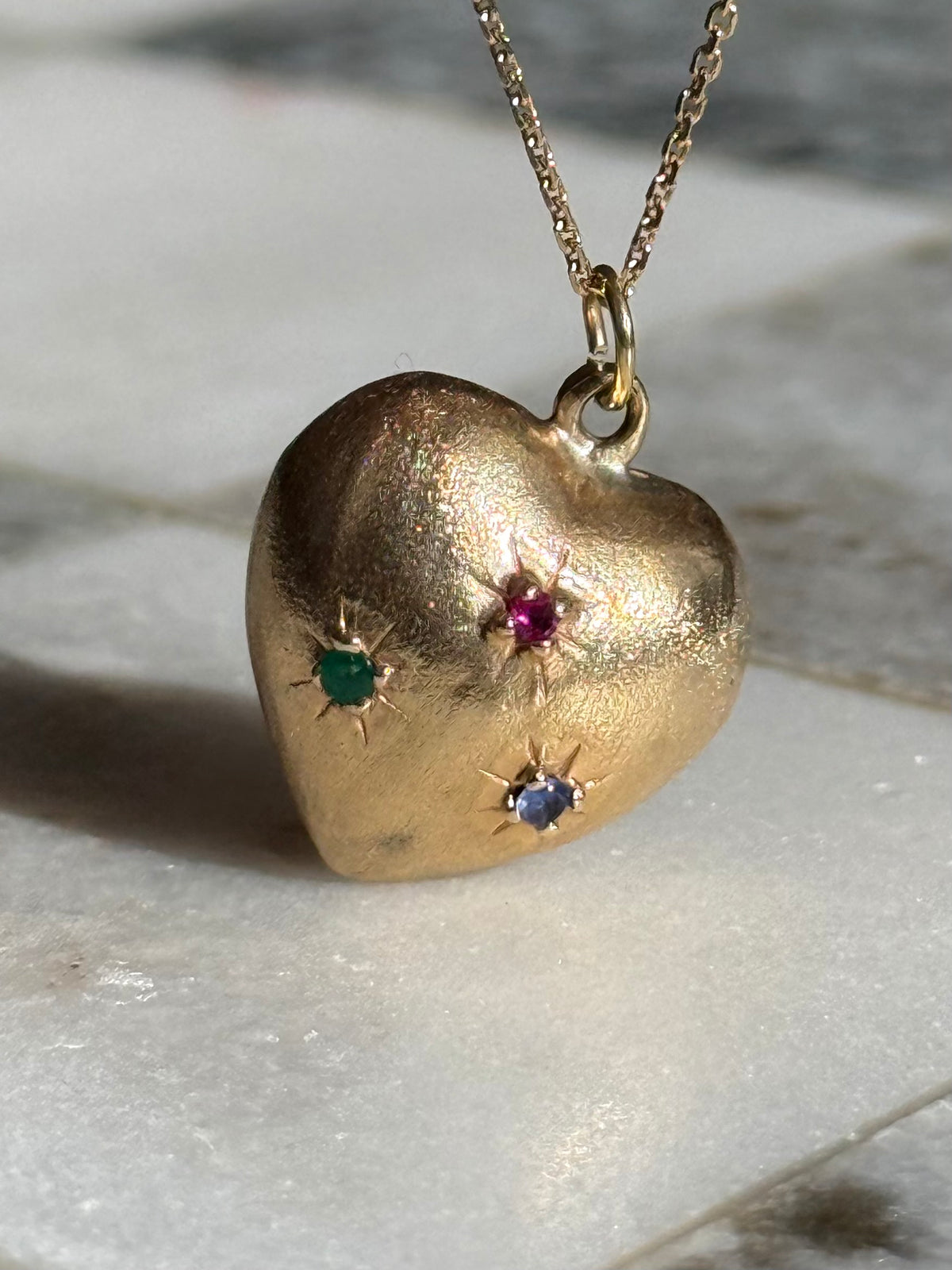 Vintage 1960s Semi-Solid 14k Gold Starburst Heart