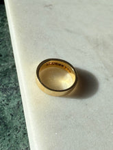 Load image into Gallery viewer, Vintage Solid 18k Gold Pink Sapphire Ring Size 8
