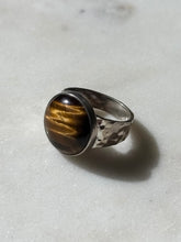 Load image into Gallery viewer, Tigers Eye Sterling Silver Ring Size 8
