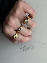 Load image into Gallery viewer, Vintage 18k Yellow Gold Blue Topaz &amp; Tourmaline Ring Size 6.75
