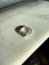 Load image into Gallery viewer, Pearl Sterling Silver Ring Size 5.25
