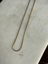 Load image into Gallery viewer, Vintage 14k Gold Fill ‘S’ Link Chain 15”
