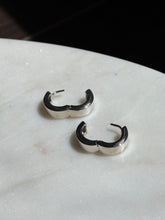 Load image into Gallery viewer, Sterling Silver Rhodium Plated Clicker Hoops
