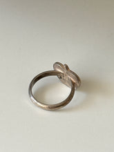 Load image into Gallery viewer, Vintage Sterling Silver Heart Cutout Ring Size 8
