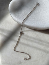 Load image into Gallery viewer, Vintage Dainty Bezel Micro Box Chain Bracelet 6.75”
