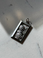 Load image into Gallery viewer, Vintage Flower Solid Sterling Silver Pendant
