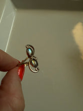 Load image into Gallery viewer, Moonstone Sterling Silver Ring
