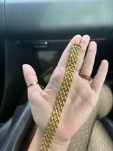 Load image into Gallery viewer, Vintage 1970s/1980s Italian 18k Yellow Gold Panther Link Bracelet
