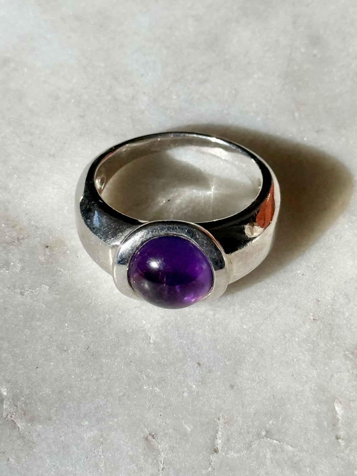Amethyst Sterling Silver Ring Size 9