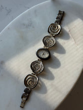 Load image into Gallery viewer, Vintage Silver Tone Spiral Watch
