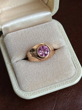 Load image into Gallery viewer, Vintage 1970s Soviet USSR Pink Sapphire 14k Gold Ring
Size 6.75
