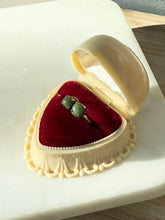 Load image into Gallery viewer, Green Toi et Moi 10k Gold Filled Espo Ring Size 4.75
