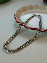 Load image into Gallery viewer, Vintage Double Curb Link Sterling Silver Chain 15.5”
