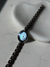 Load image into Gallery viewer, Vintage Blue Face Silver Tone Wrist Watch
