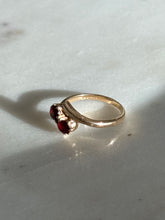 Load image into Gallery viewer, Vintage Toi et Moi Garnet Ring Size 4.5
