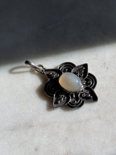 Load image into Gallery viewer, Vintage Sterling Silver Pendant
