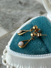 Load image into Gallery viewer, Vintage 14k Gold Opal Dangle Earrings
