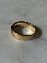 Load image into Gallery viewer, Vintage Solid 18k Gold Pink Sapphire Ring Size 8
