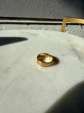 Load image into Gallery viewer, Midcentury 14k Gold Band Ring Size 6
