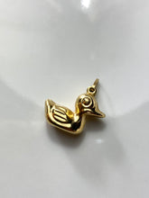 Load image into Gallery viewer, Duck 14k Yellow Gold Charm
