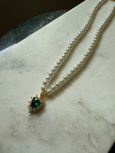 Load image into Gallery viewer, Vintage Costume Faux Pearl Heart Necklace 17.5”
