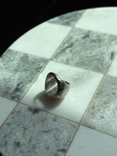 Load image into Gallery viewer, Vintage Siam Sterling Silver Etched Dome Ring Size 7
