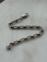 Load image into Gallery viewer, Vintage Sterling Silver Bracelet 8”
