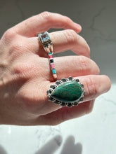 Load image into Gallery viewer, Multistone Inlay Sterling Silver Ring Size 8
