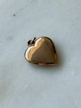 Load image into Gallery viewer, Vintage 10k Gold Heart
