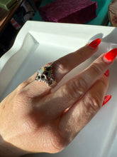 Load image into Gallery viewer, Mother of Pearl Sterling Silver Ring Size 7
