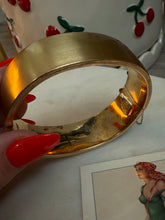 Load image into Gallery viewer, Gold Filled 1/20 12k Bangle 6.25”
