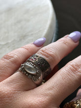 Load image into Gallery viewer, Floral Sterling Silver Band
