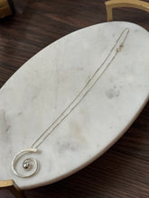 Load image into Gallery viewer, Vintage Sterling Silver Necklace 18”
